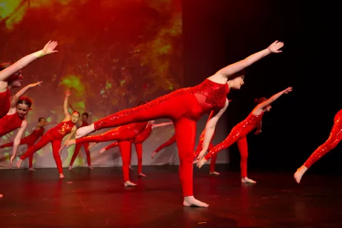 Midaxi contemporary class